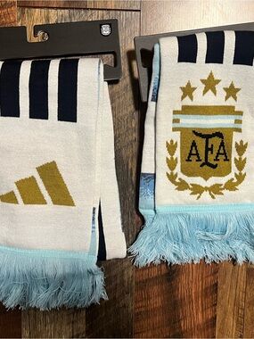 Adidas Argentina National Team
26 Football Scarf -Adidas KE1385-
World Cup 2026